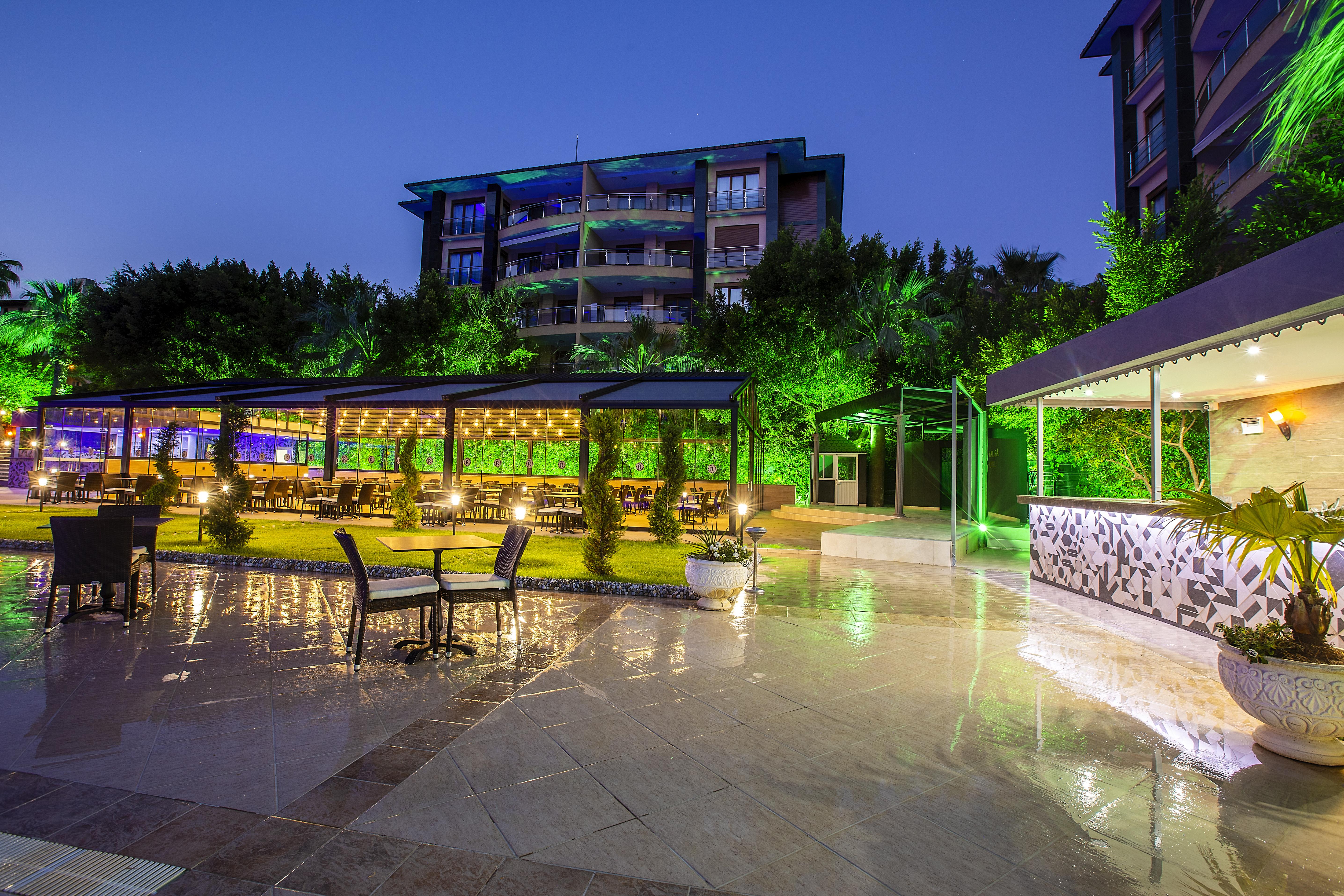 Royalisa Otel 3*