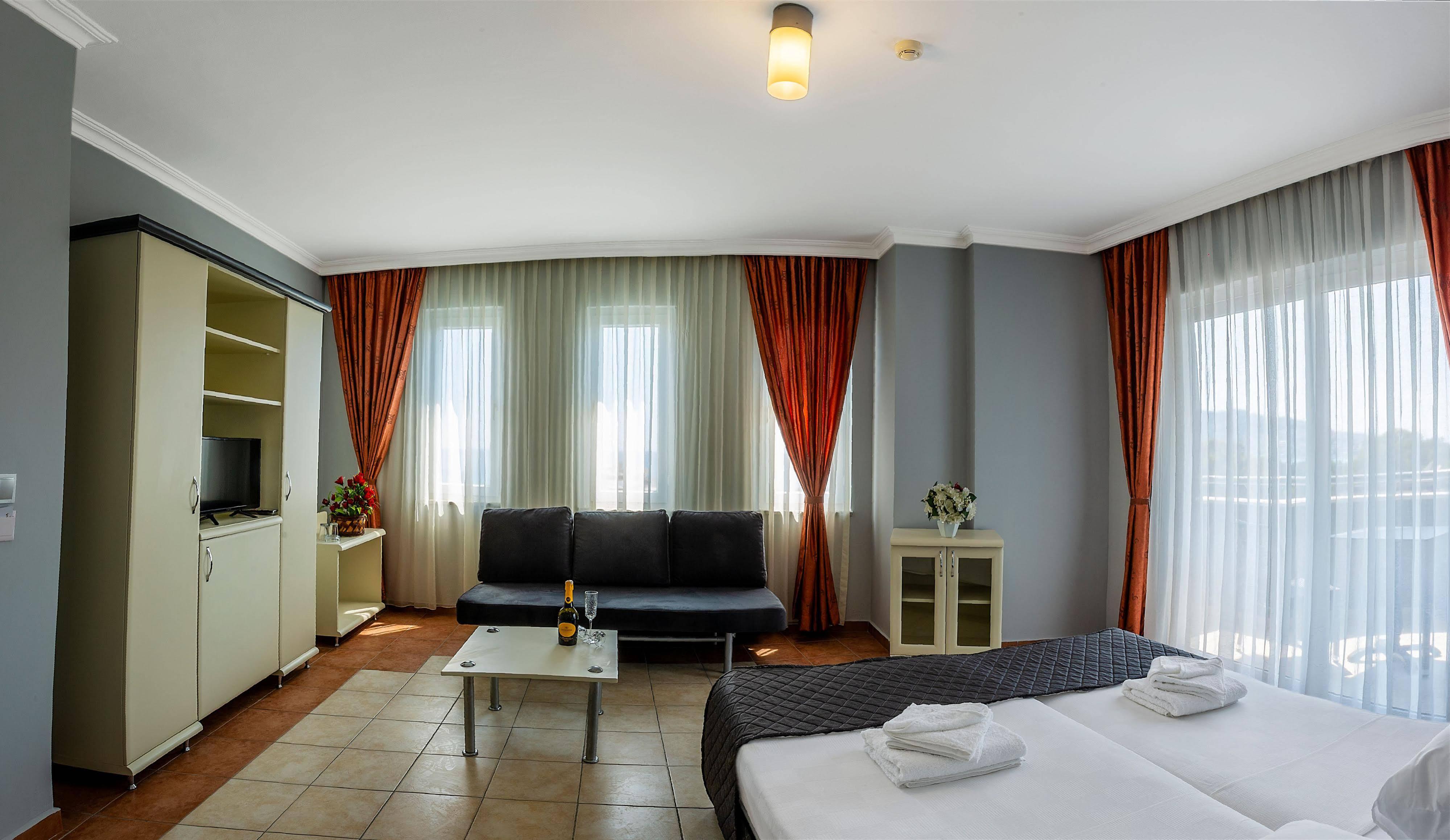Royalisa Hotell Alanya